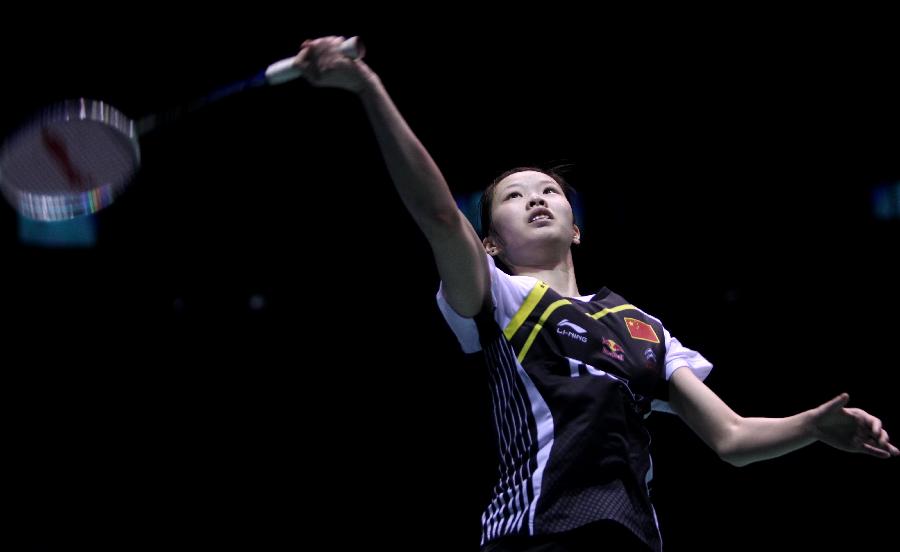 行着紧张的 行着紧张的