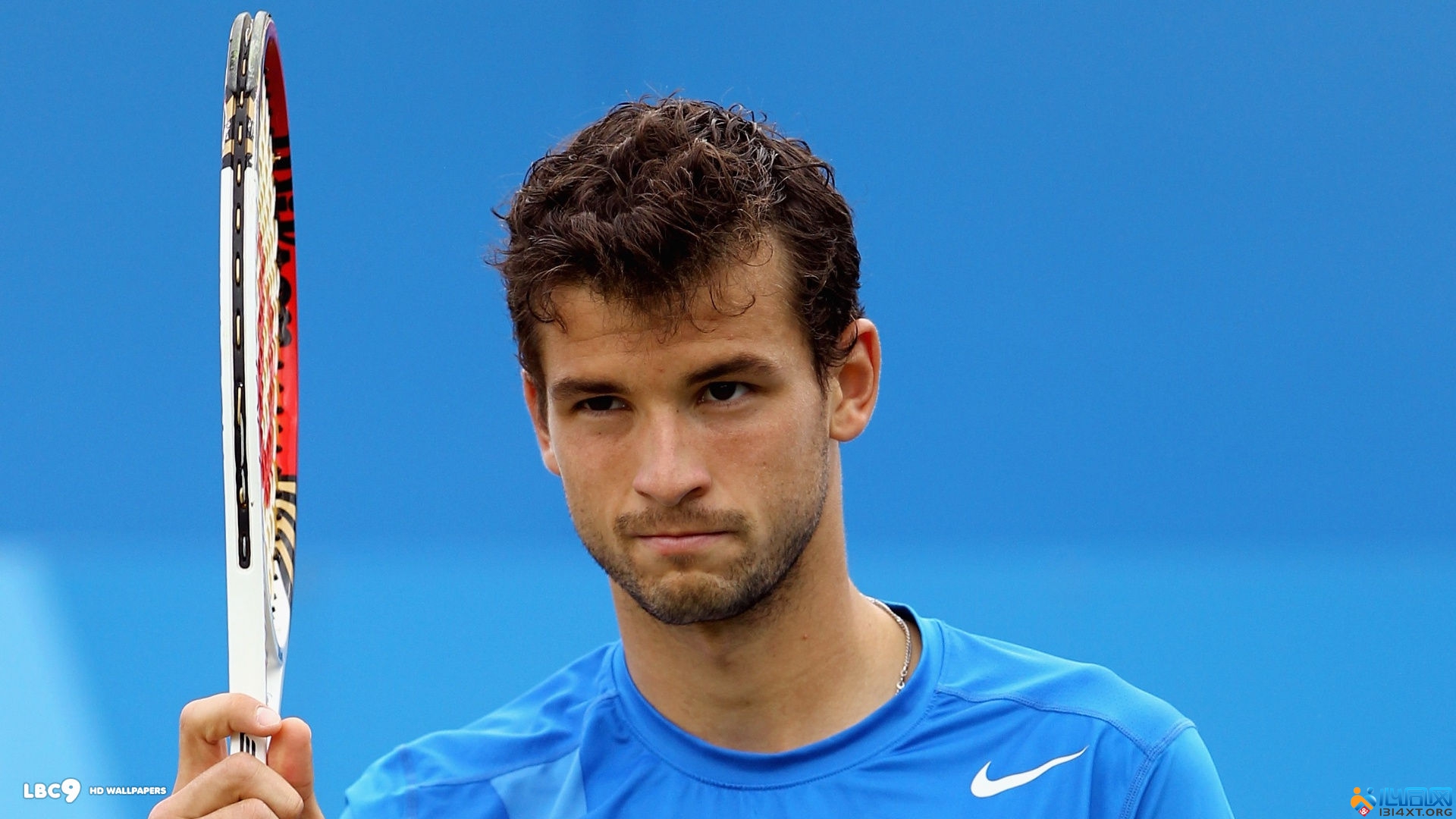 这一差距背 这一差距背