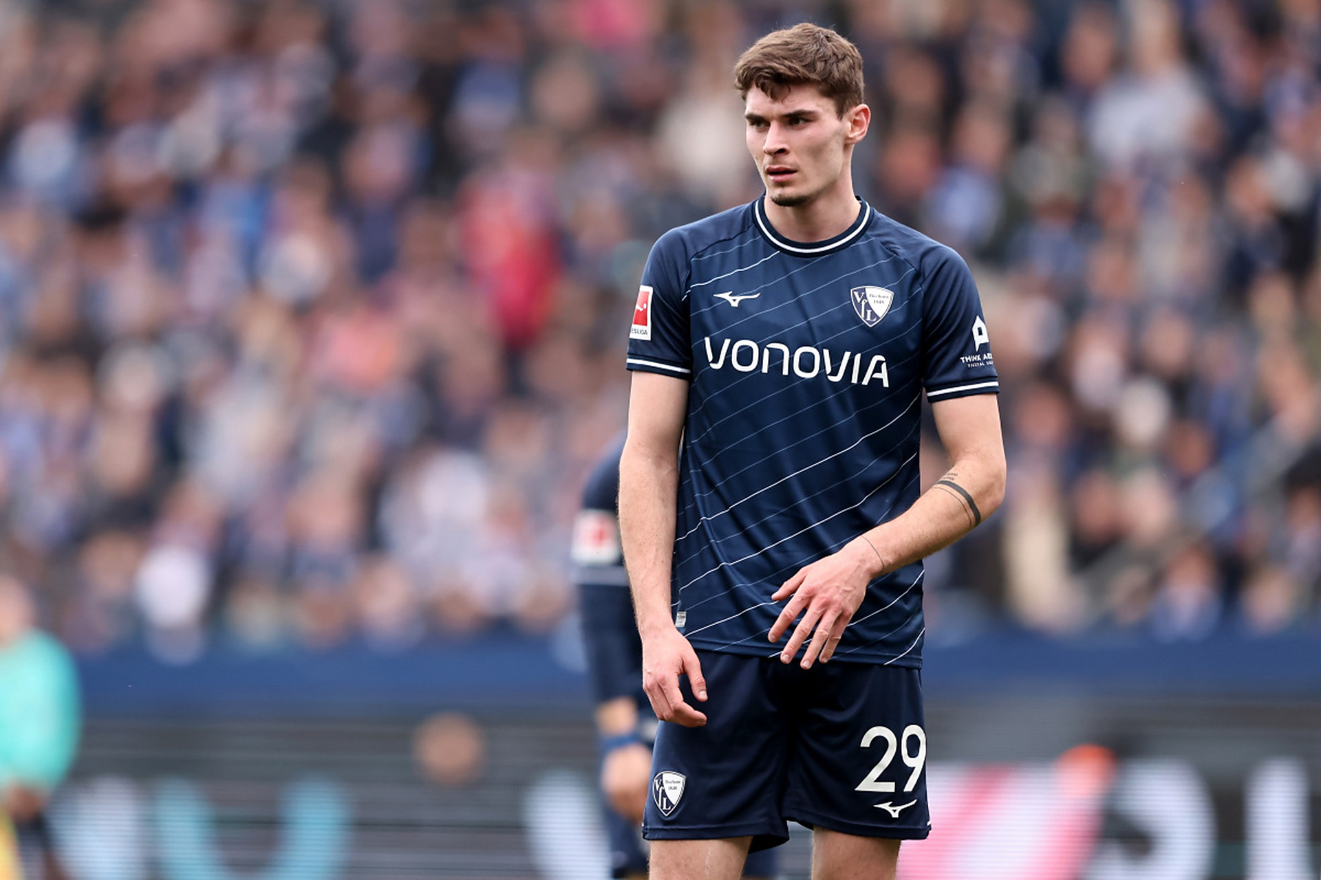 人物弧光为 人物弧光为