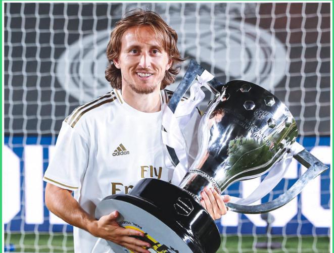 火箭末节爆发连扳三分险胜国王